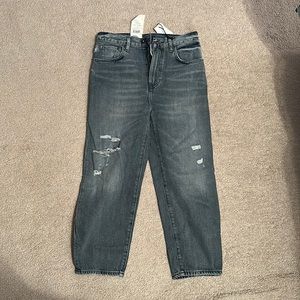 Levi’s Barrel Crop Jeans